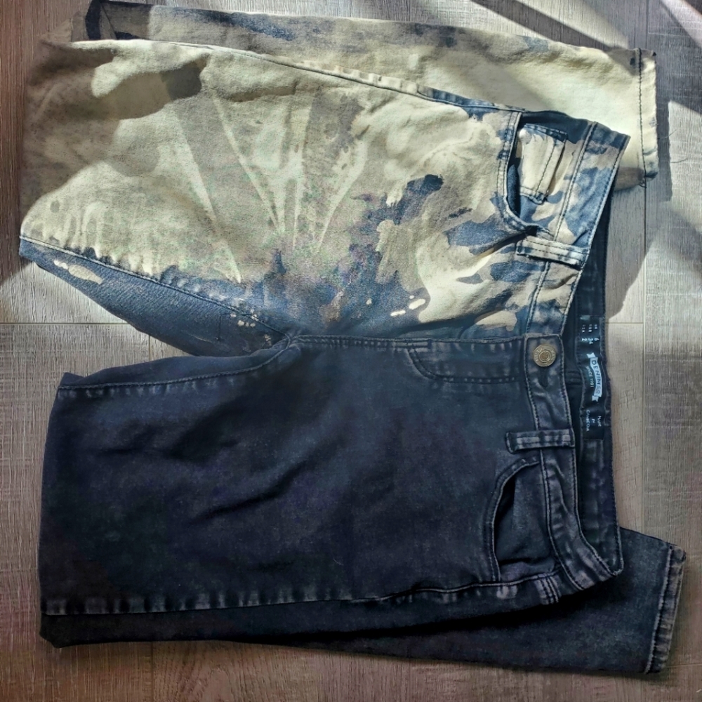 Black and white jeans
